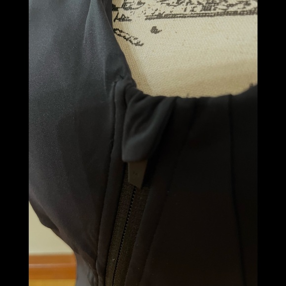 KINFLYTE Unity Zip Top Max Support! Currently SOLD OUT online! Sells for $150 - Picture 7 of 14